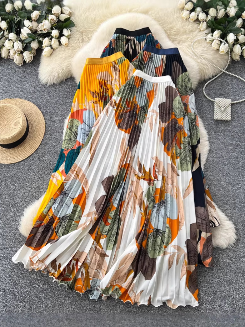 Summer retro fashionable long skirt