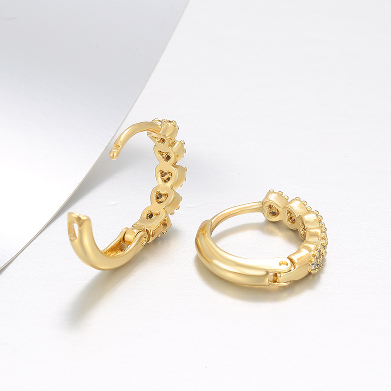 Xuping Europa y América amor transfronterizo círculo geométrico hebilla de cobre aleación de moda simple temperamento aretes de aretes personalizados