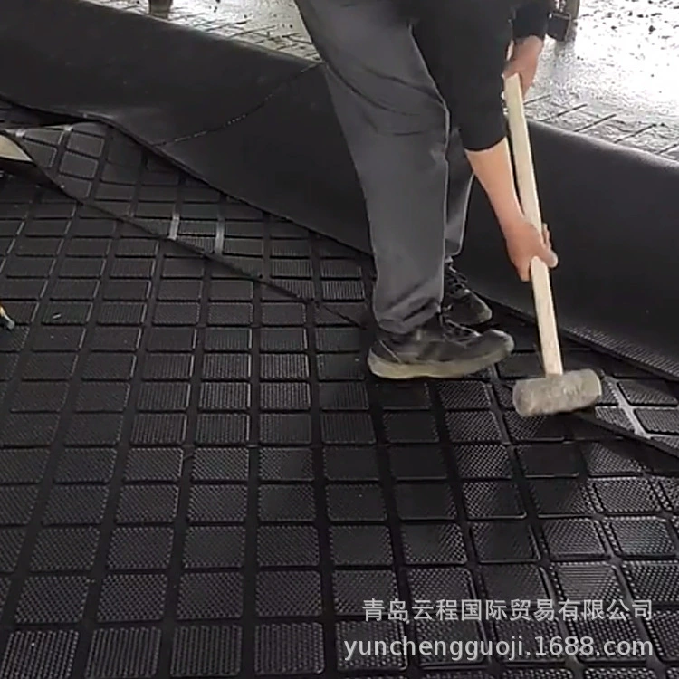 17-25 мм толстый Нескользящий Резиновый коврик для молочных ферм шириной менее двух метров, длина не ограничена, может быть произведен по мере необходимости