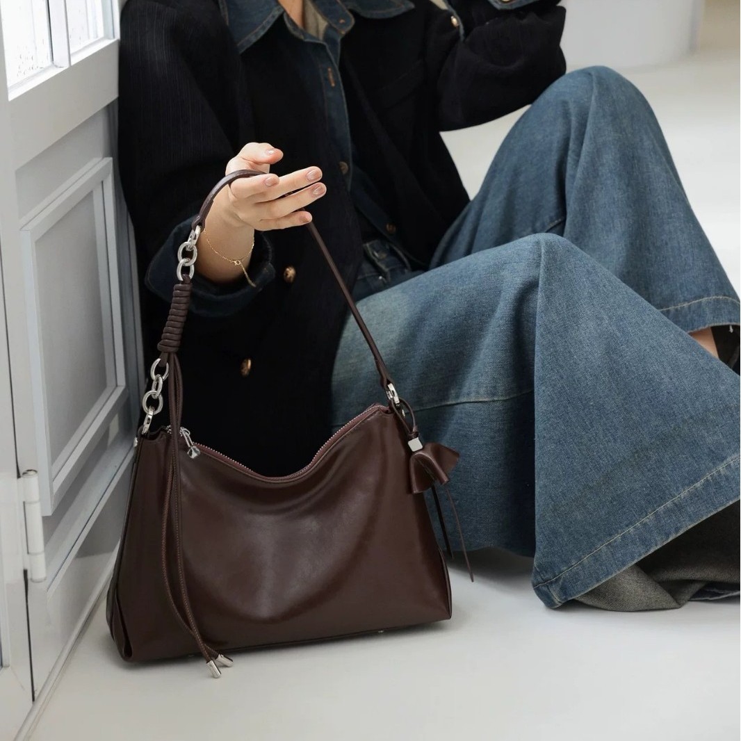 韩版小众设计托特包真皮大容量腋下包新款时尚单肩斜跨包包