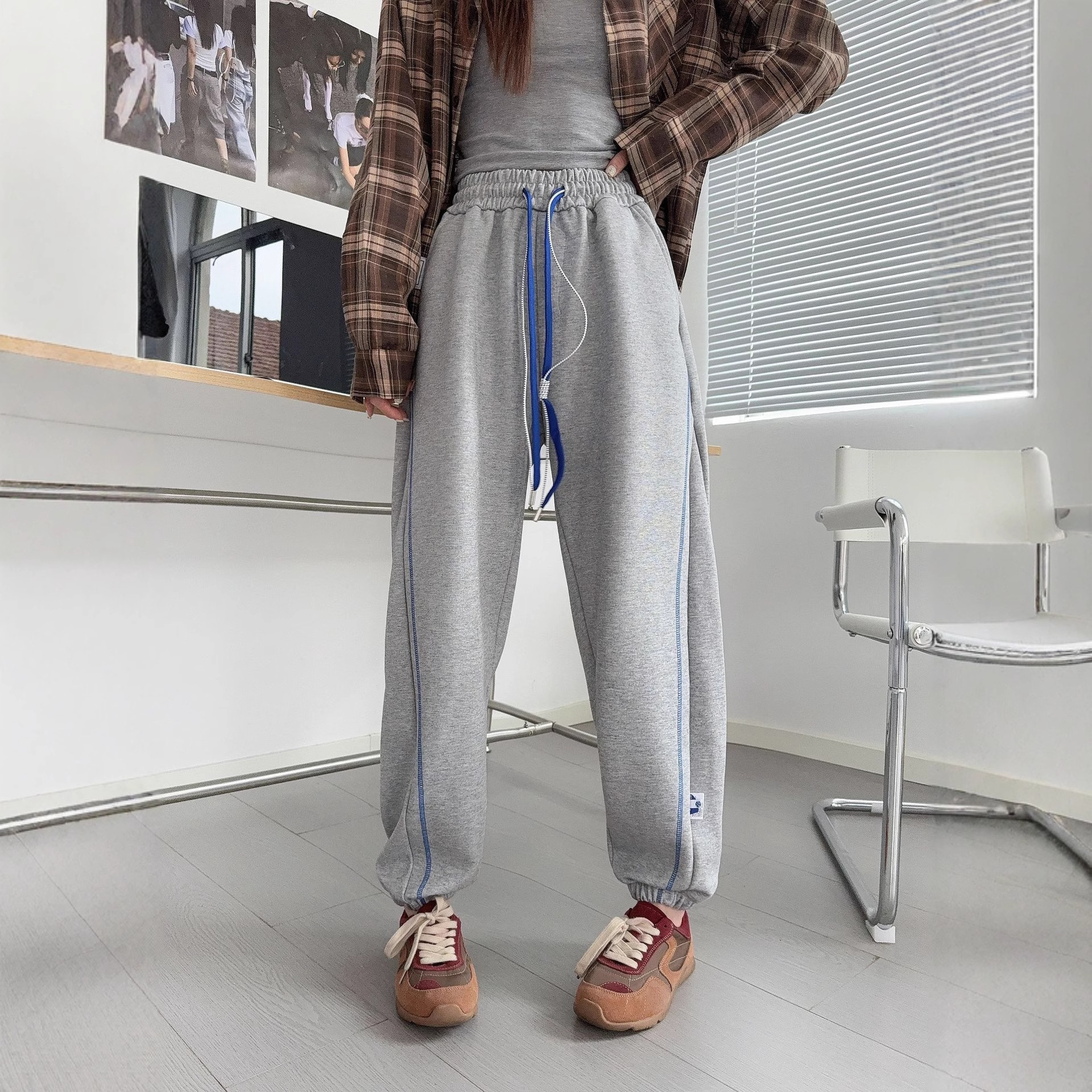 Gray Sweatpants for Women, Autumn and Winter Niche Trendy Brand Aderh, Unisex Couple Style Jogger Pants, Loose Casual Pants