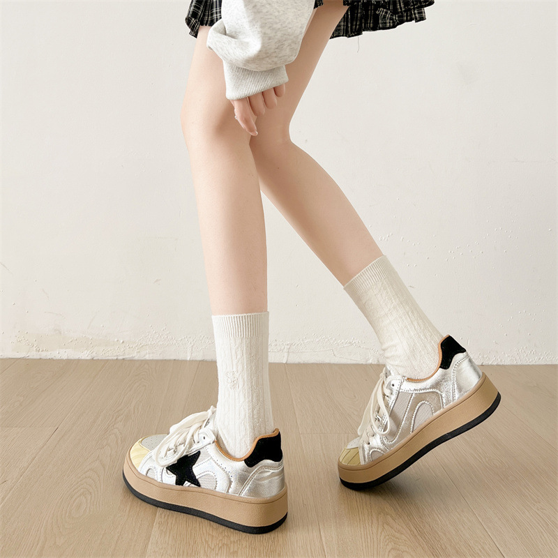 女王范百搭圆头厚底小白鞋女款2025新款秋季增高复古休闲板鞋子|undefined