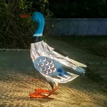 田园风光户外花园装饰铁质工艺品太阳能灯唯美写实蓝头鸭落地摆件