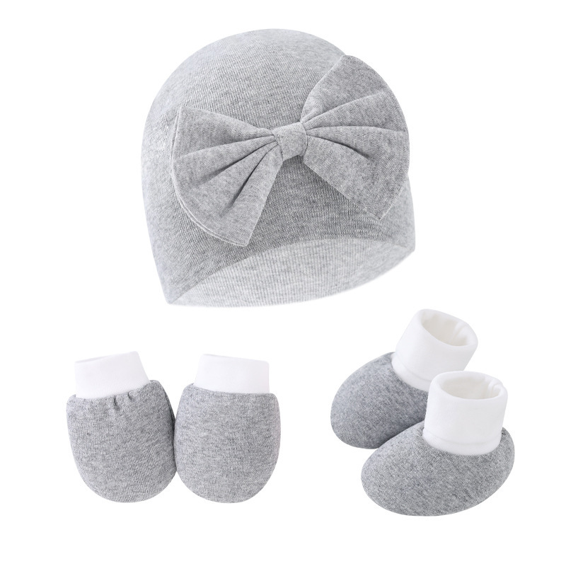 Gloves for new born
