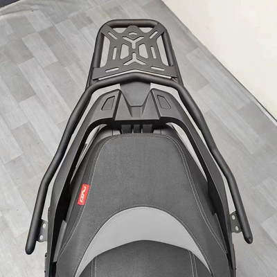 to Longxin Wuji SR250GT: Motorcycle bumper - black-carbon-steel-reinforced-rear-tailstock