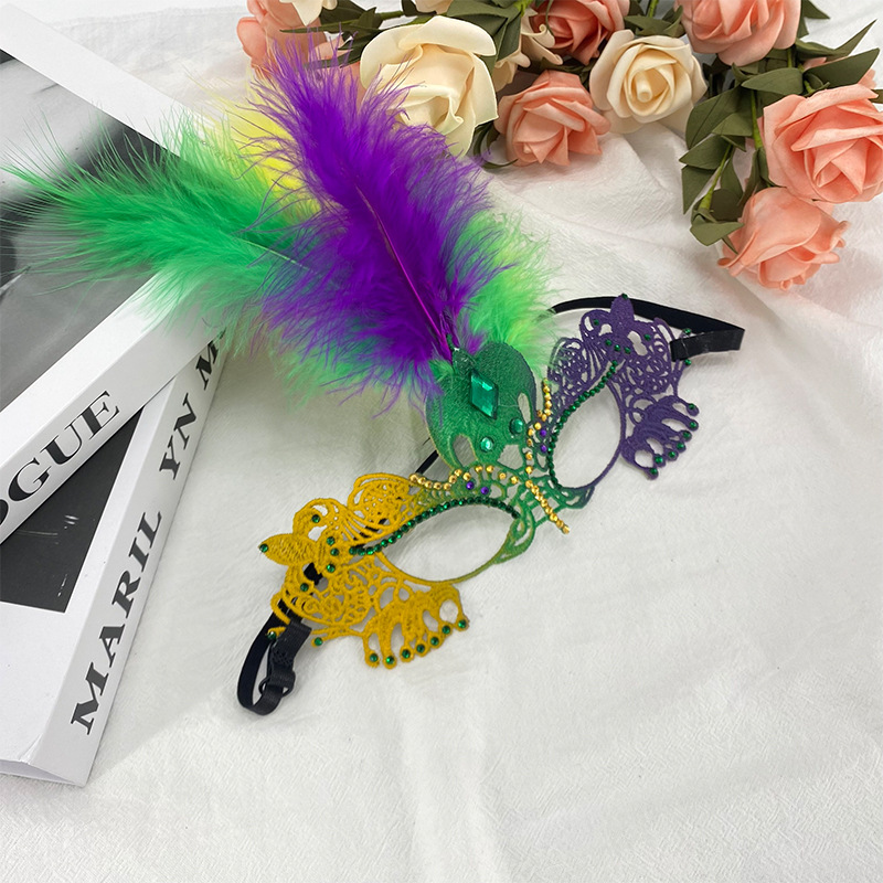 Carnaval transfronterizo máscara de encaje dorado y púrpura, máscara de mitad de cara sexy