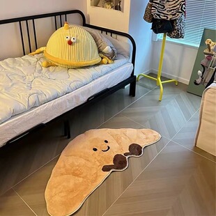 Croissant Carpet Cashmere Carpet Soft and Comfortable Ins Style Room Bedroom Bedside Blanket Decoration Girl Master Bedroom