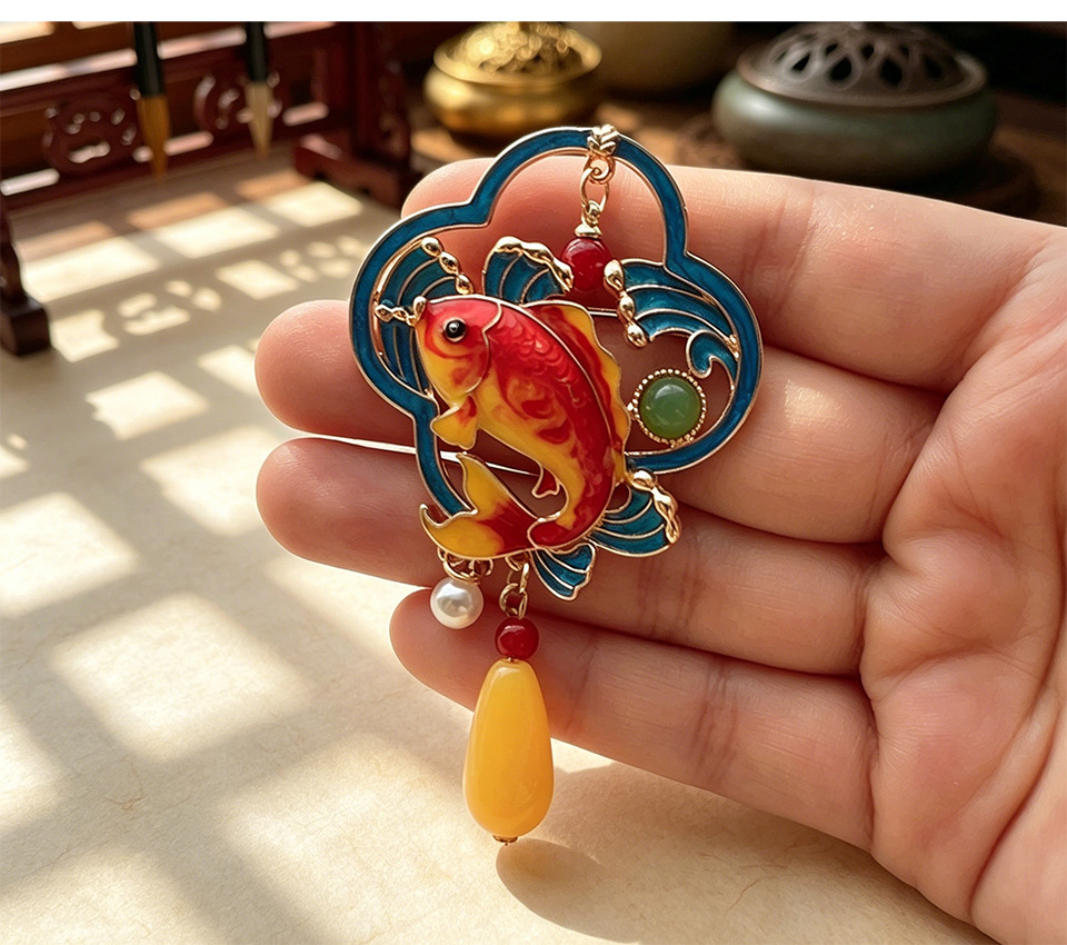 New Chinese-Style Imitation Enamel Koi Brooch, National Style Oil-Drip Imitation Jade Pin, Accessories for Qipao and Hanfu, Factory Wholesale