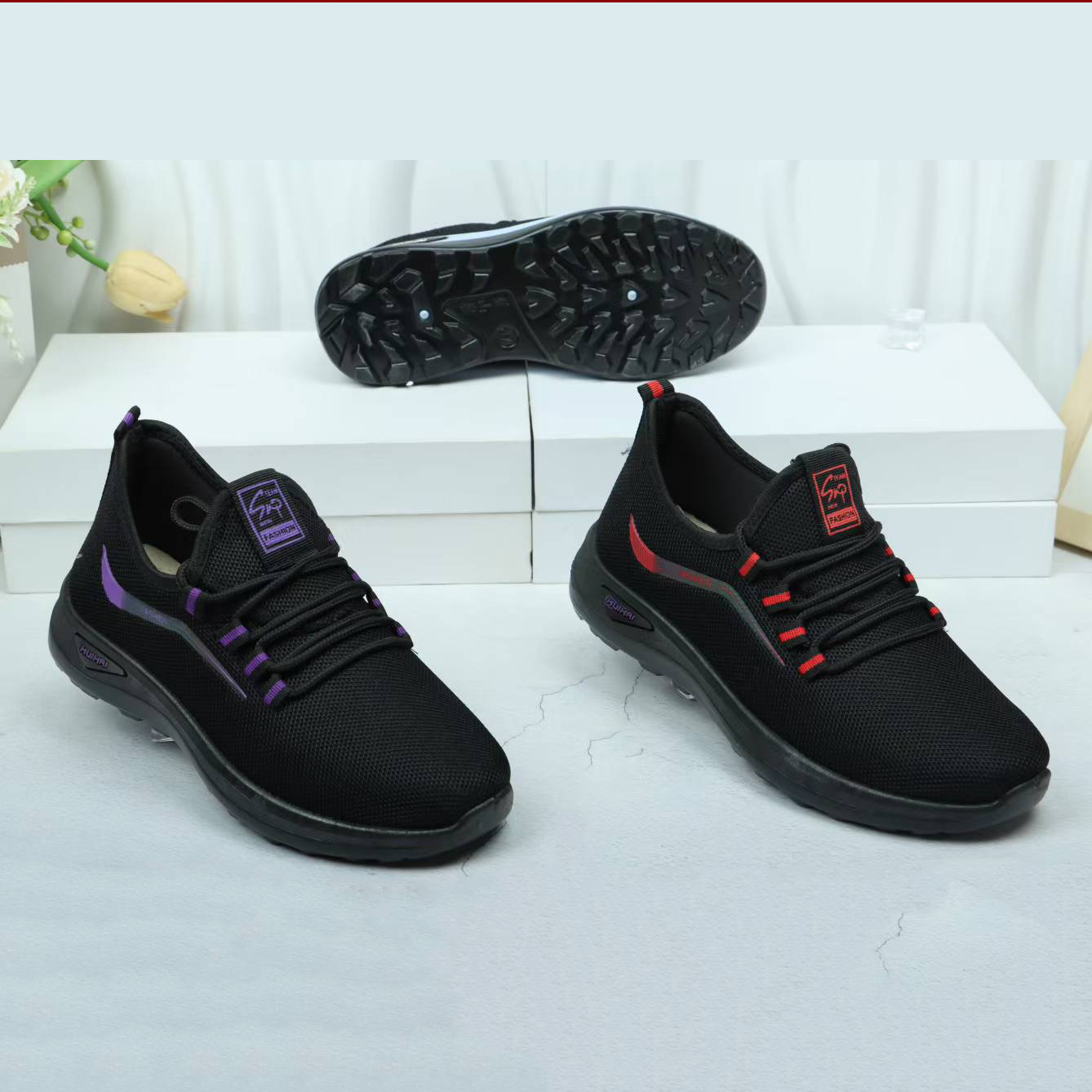 Single Cotton Shoes of the Same Style, 2026 Spring New Model, Traditional Beijing Cloth Shoes for Women, Cotton Shoes, Sports Casual Lace-Up Shoes with Black Soles
