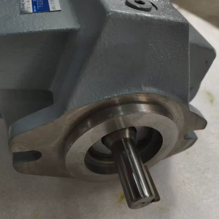 Гидравлический поршневой насос Tokyo Keiki P40VR-12-CXC-21-S121-J P31VR-13/20-CM-20/21