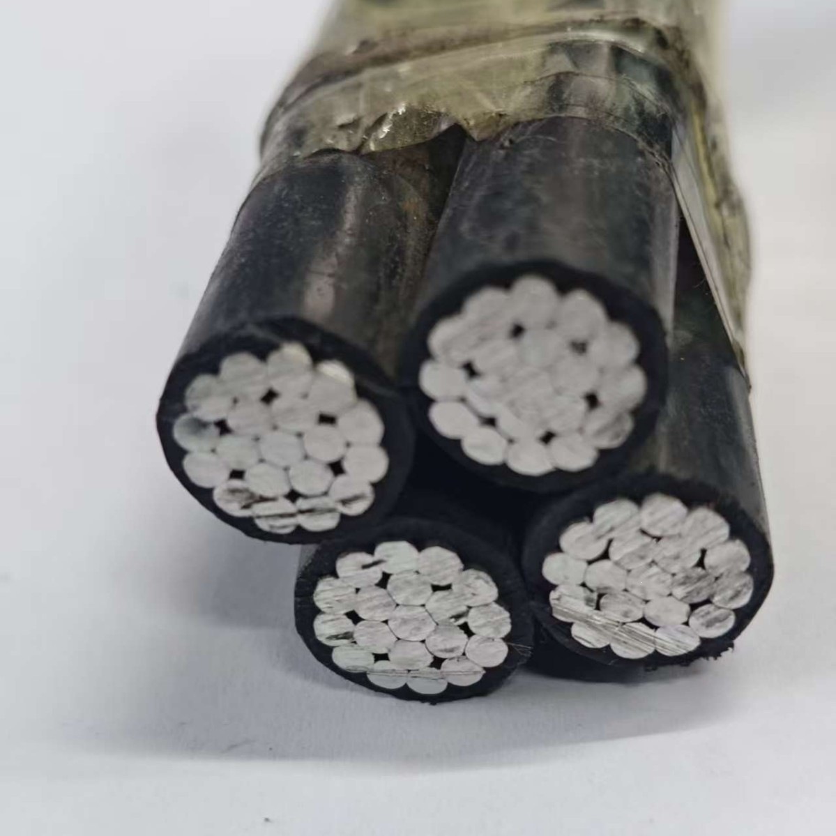 顺凯牌铝芯交联聚乙烯绝缘架空电缆阻燃保电阻多芯高低压架空线用