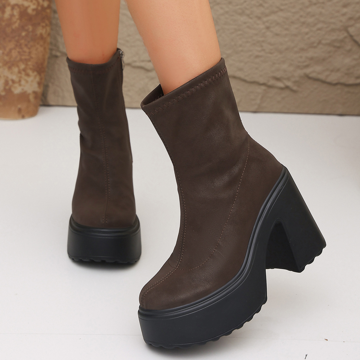Botines con Cierre Lateral y Tacón Ancho para Mujer Talla Grande de Terciopelo Antideslizante