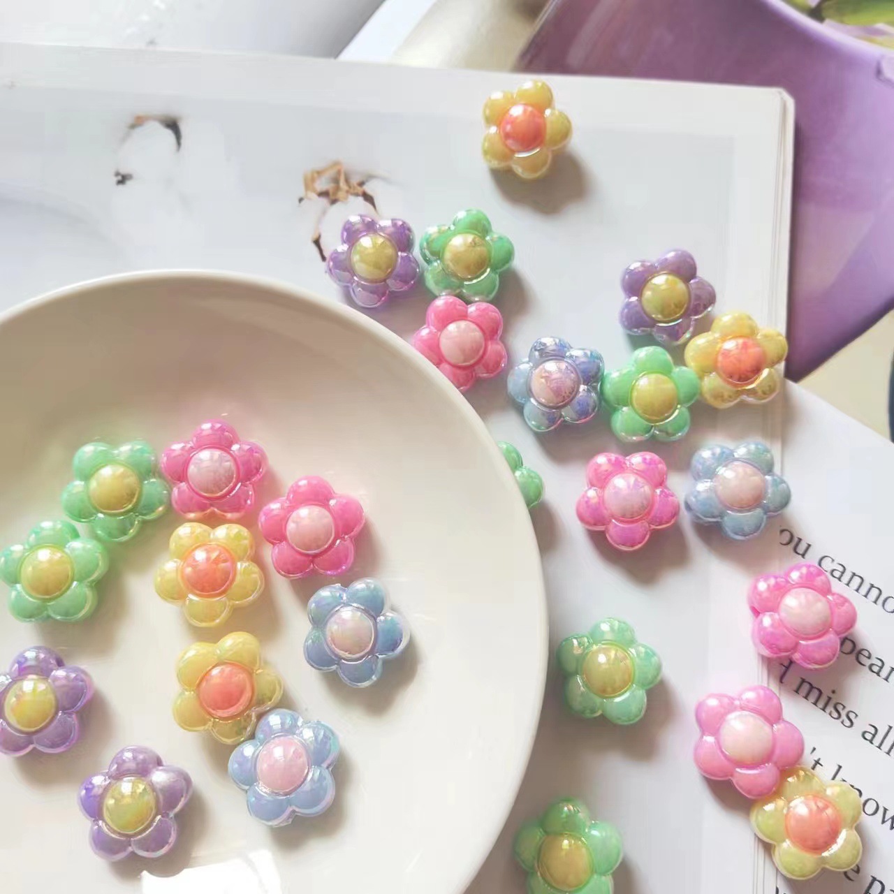 Cuentas de acrílico coloridas plateadas AB y de dos colores girasol, para DIY, accesorios de joyería, llaveros para teléfono móvil, venta al por mayor.