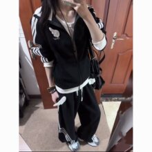 韩系休闲慵懒风运动服套装女秋季复古三条杠卫衣阔腿裤时尚两件套