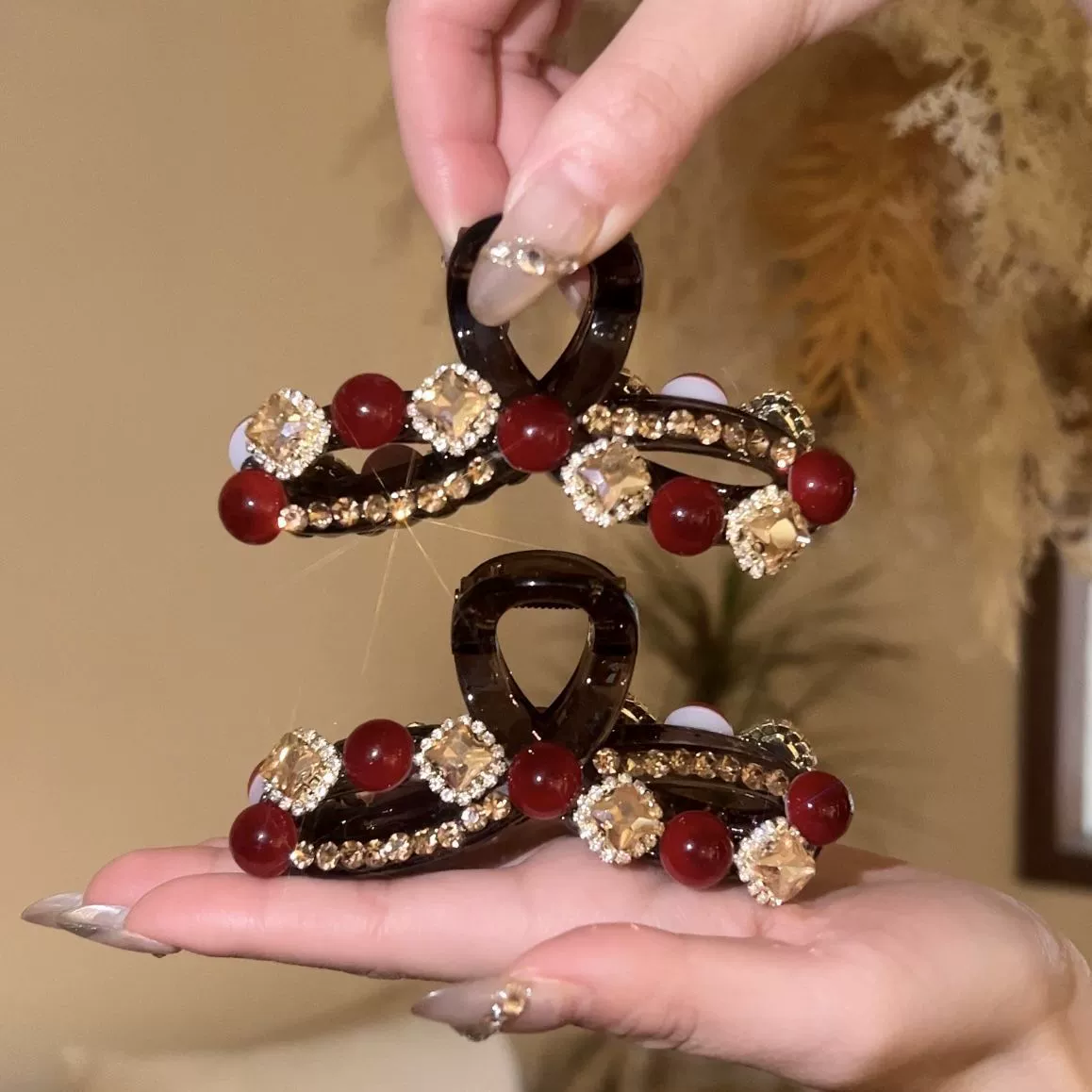 Ангольский красный квадрат