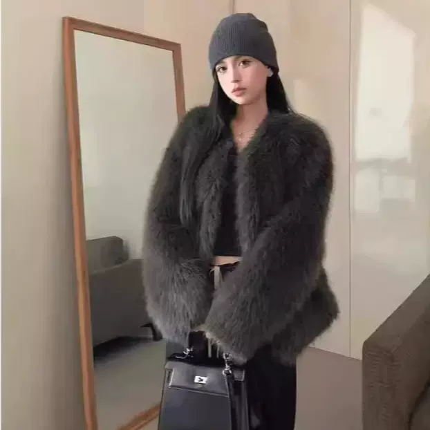 2024年秋冬新款皮毛一体外套女冬季棉服高级感环保狐狸毛皮草现货