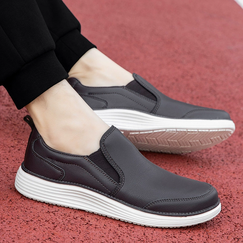 Обувь для пожилых людей, весенне-осенний спортивный отдых, прогулочная обувь для папы, нескользящая Мягкая подошва, кожаные мужские слипоны для среднего и старого возраста, Пекин