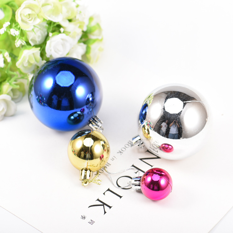 12379298770_1906527166