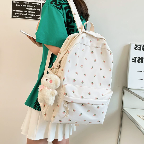 White backpack, pendant