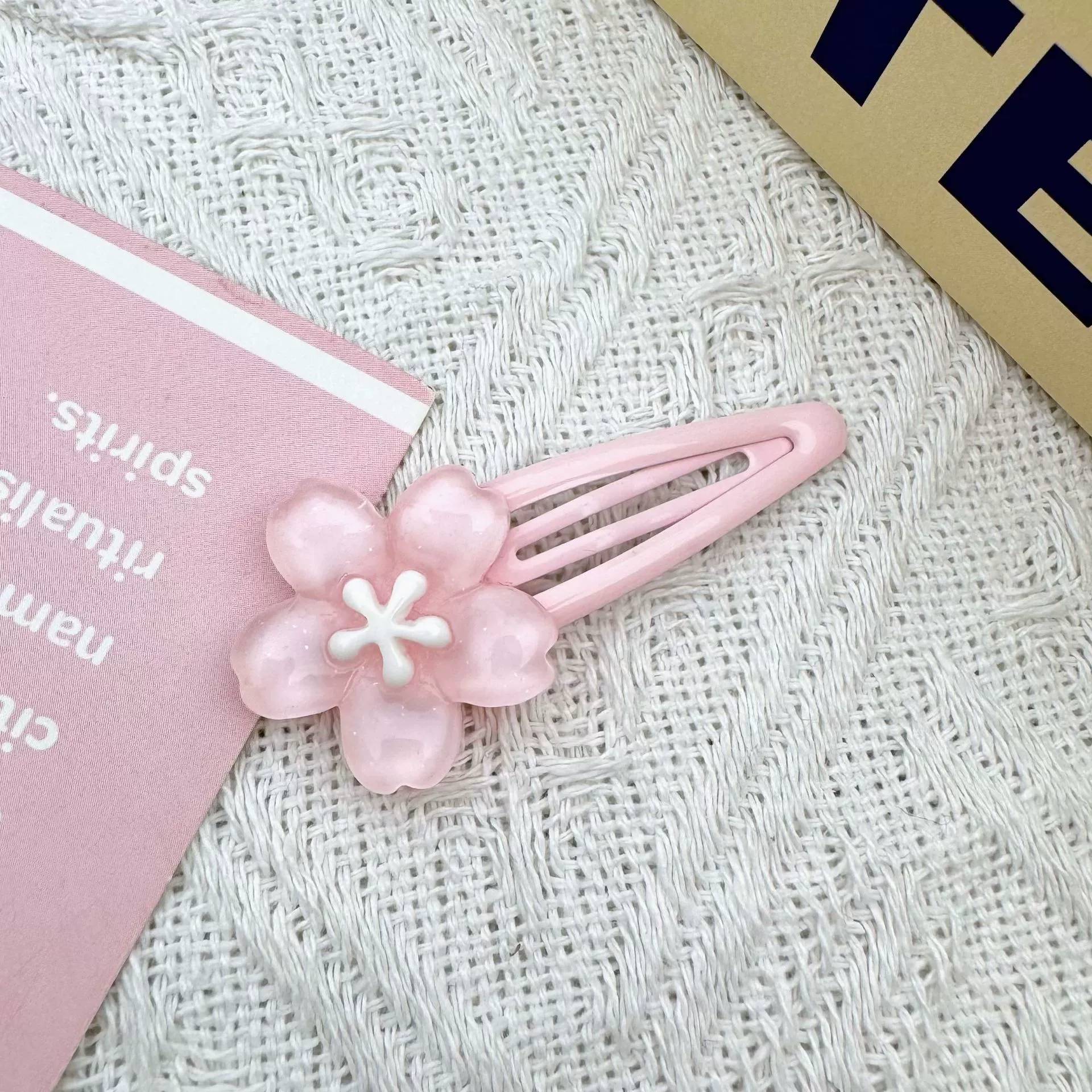 Заколка для волос Jelly Cherry Blossom, смоляная боковая клипса, 6 см, пастельные цвета