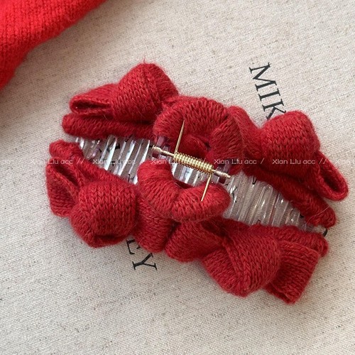 Wool bow tie clip for women, new large autumn and winter shark clip, high-end hair clip for the back of the head, headgear