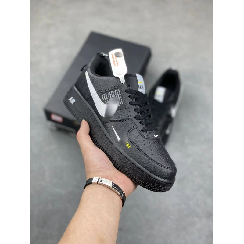 Putian High-Quality Af1 Air Force One Valentine's Day White Hook Male and Female Couple Campus Versatile Height-Increasing Sports Sneakers