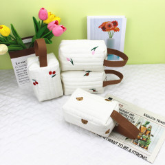 Hangeul-style versatile cute star moon bear makeup bag for girls, with a large capacity storage bag and portable small purse