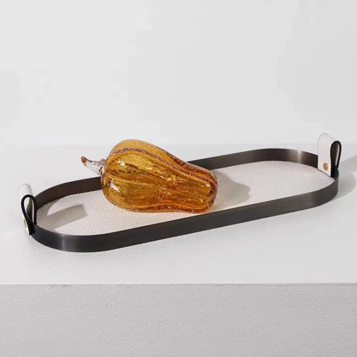 Современный простой сплетенный кожаный поднос волос лошади металла эллиптический Творческая Таблица таблицы комнаты таблицы