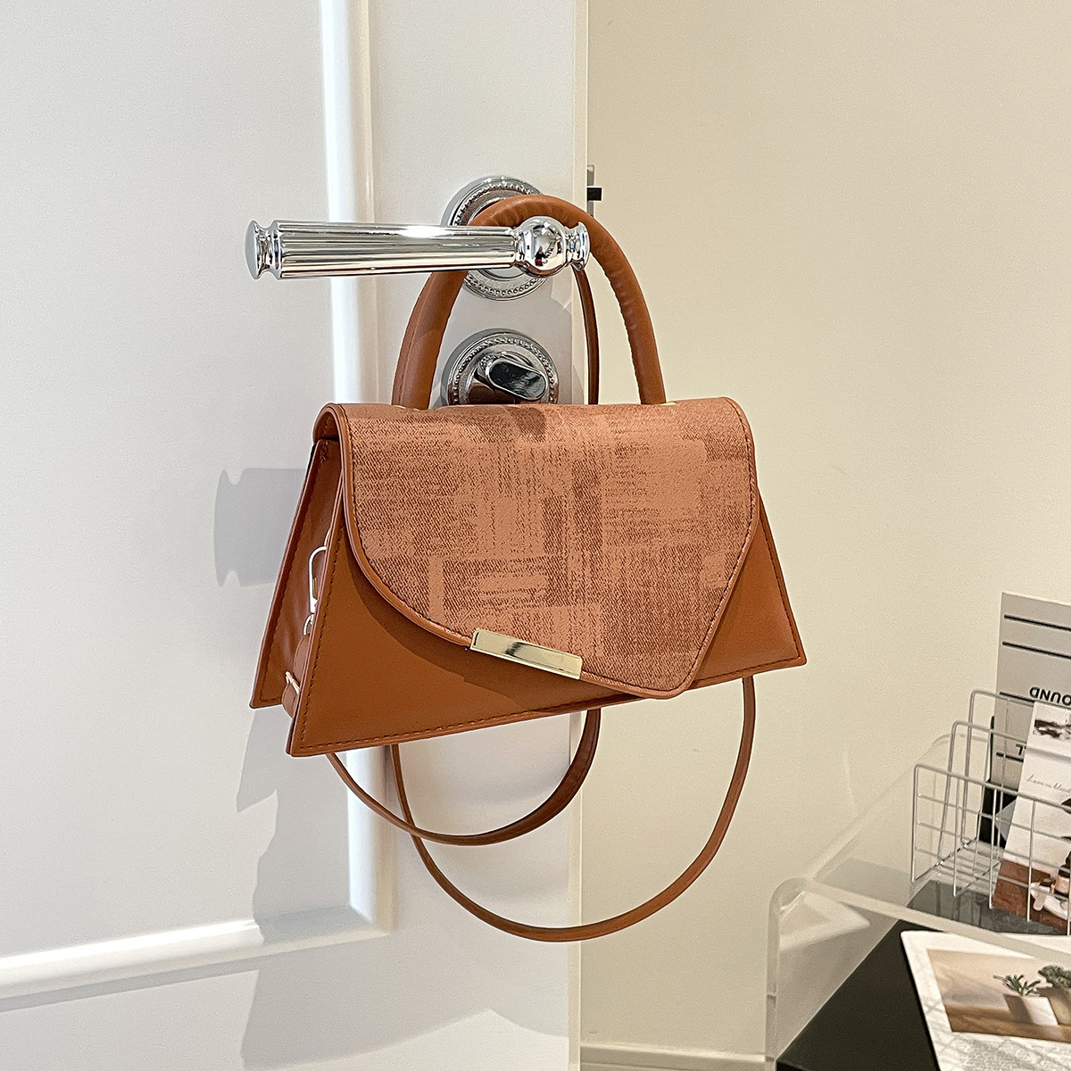 Casual nuevo estilo de moda retro estilo extranjero simple de hombro bolso de mujer textura de moda 2026 verano