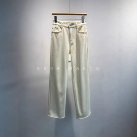 女式毛呢外套;休闲裤;女式羊绒外套