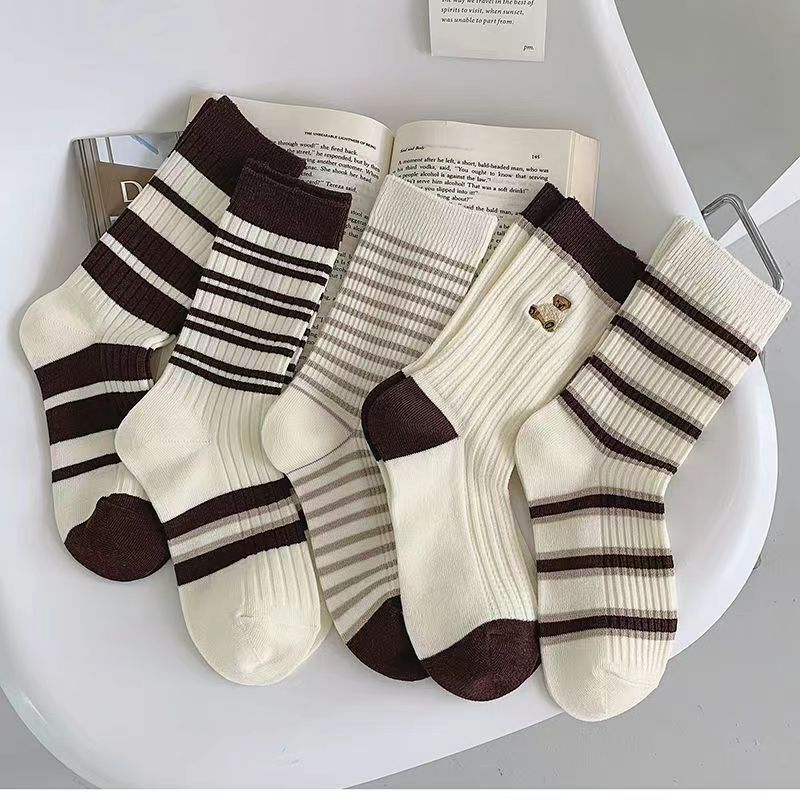 Autumn and Winter Striped Mid-Calf Socks, Coffee-Colored Bear Casual Slouch Socks, Women's Welfare Items, Internet Celebrity Manufacturer Direct Delivery, Cute