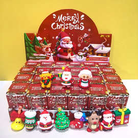 跨境圣诞节圣诞老人钥匙扣礼品圣诞树铃铛挂饰麋鹿公仔儿童盲盒