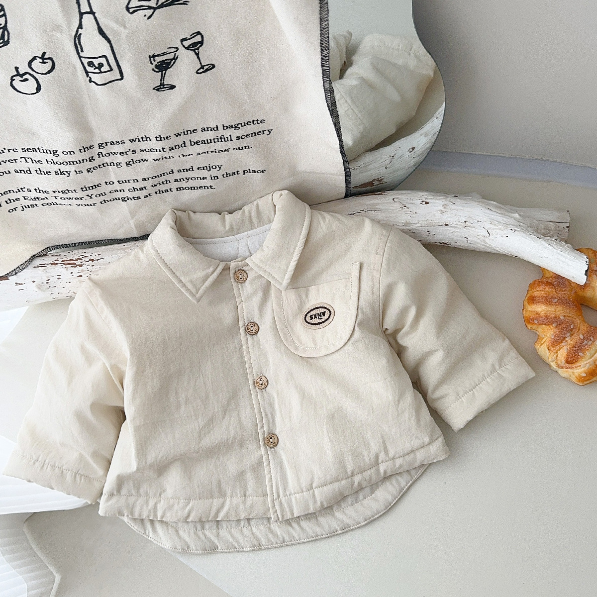 Ropa para niños coreanos, abrigos acolchados para bebés y niños pequeños, tops de moda, ropa de salida de otoño e invierno para niños de 1 a 3 años