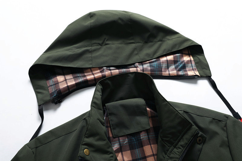 Giacca a vento con cappuccio uomo leggera impermeabile da trekking_voghion.com