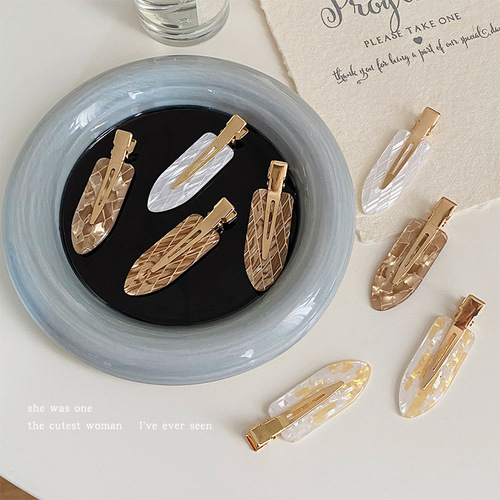 Unobtrusive hair clip for women, summer side bangs hair clip headwear face makeup mask one-word duckbill hair clip 