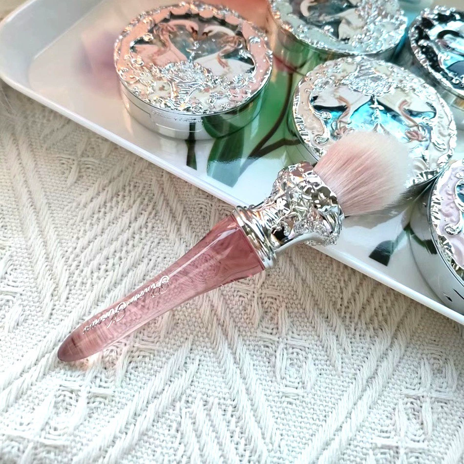 Палетка теней для век Flower Knows Swan Ballet Liquid Eye Shadow Pearly Fine Spark