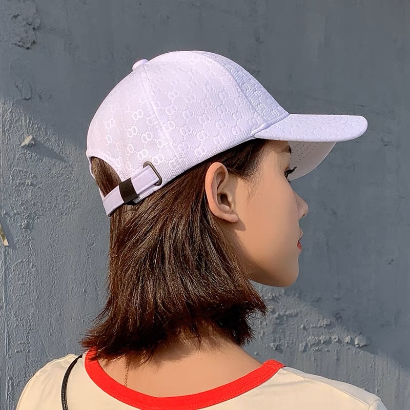 Estilo japonés simple letras impresas color sólido hombres y mujeres gorra de béisbol algodón versátil deportes transpirable moda sol sombrero al por mayor