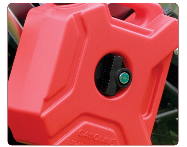 Car-mounted plastic oil canisters, spare oil tanks, oil containers, car and motorcycle off-road equipment wholesale