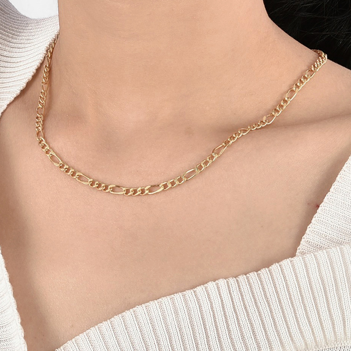 Minimalist Figaro Chain Necklace For Women Layered Collarbone Style_voghion.com