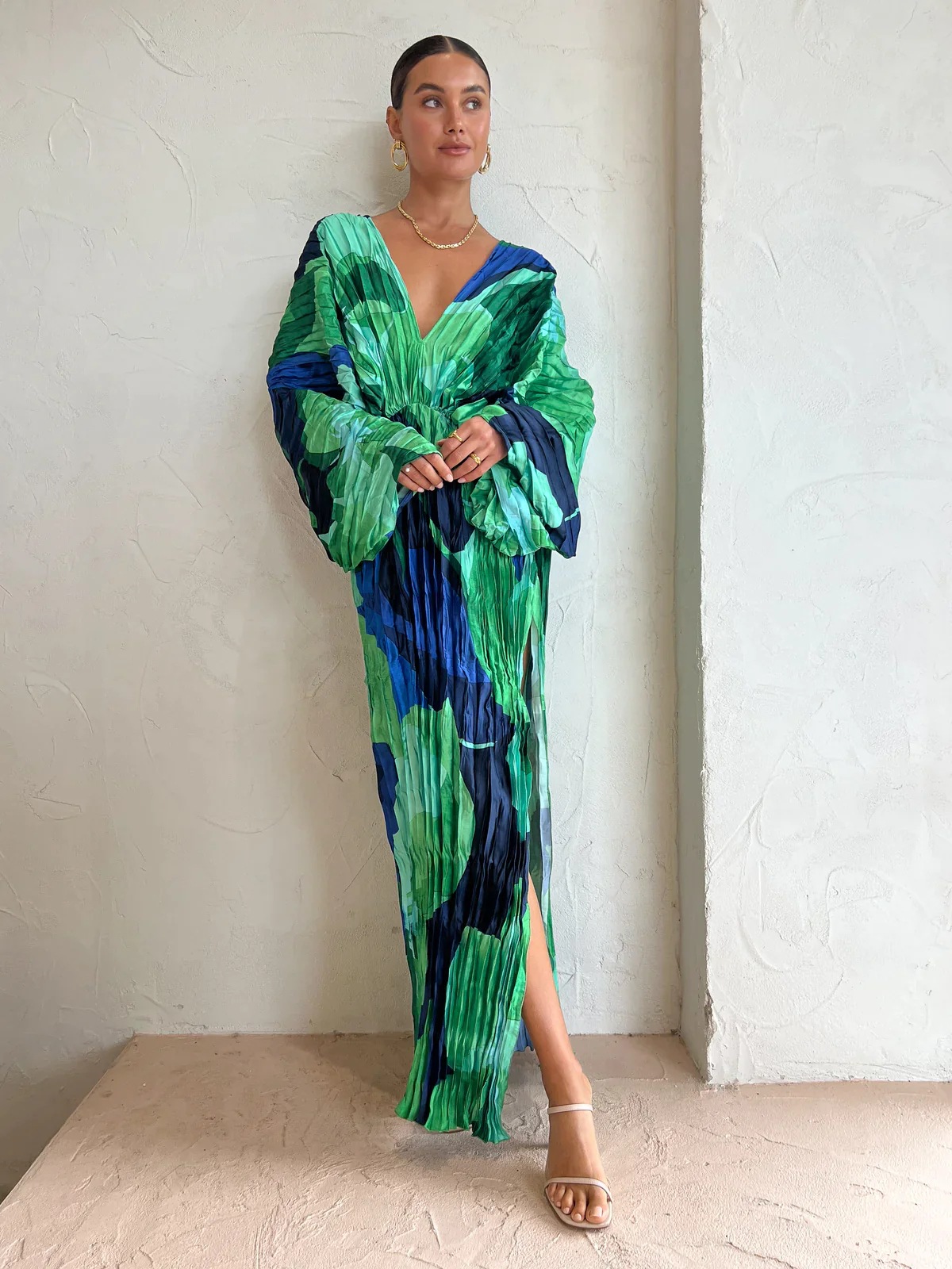 Regular Fit Fit Type Printing Pattern Spring, Autumn Season Wholesale Women's Casual Slit Zipper Backless Printing Holiday Travel V Neck 3/4 Length Sleeve Regular Dress