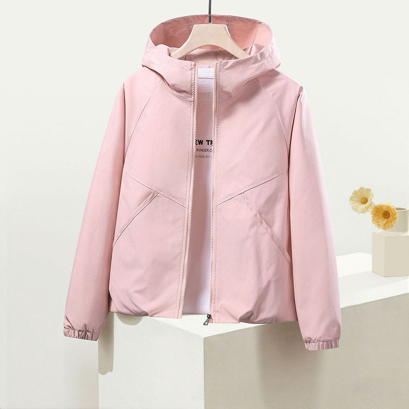 New plus-size hooded long-sleeved coat for women, versatile trench coat, loose-fitting windproof short jacket for women in February and August.