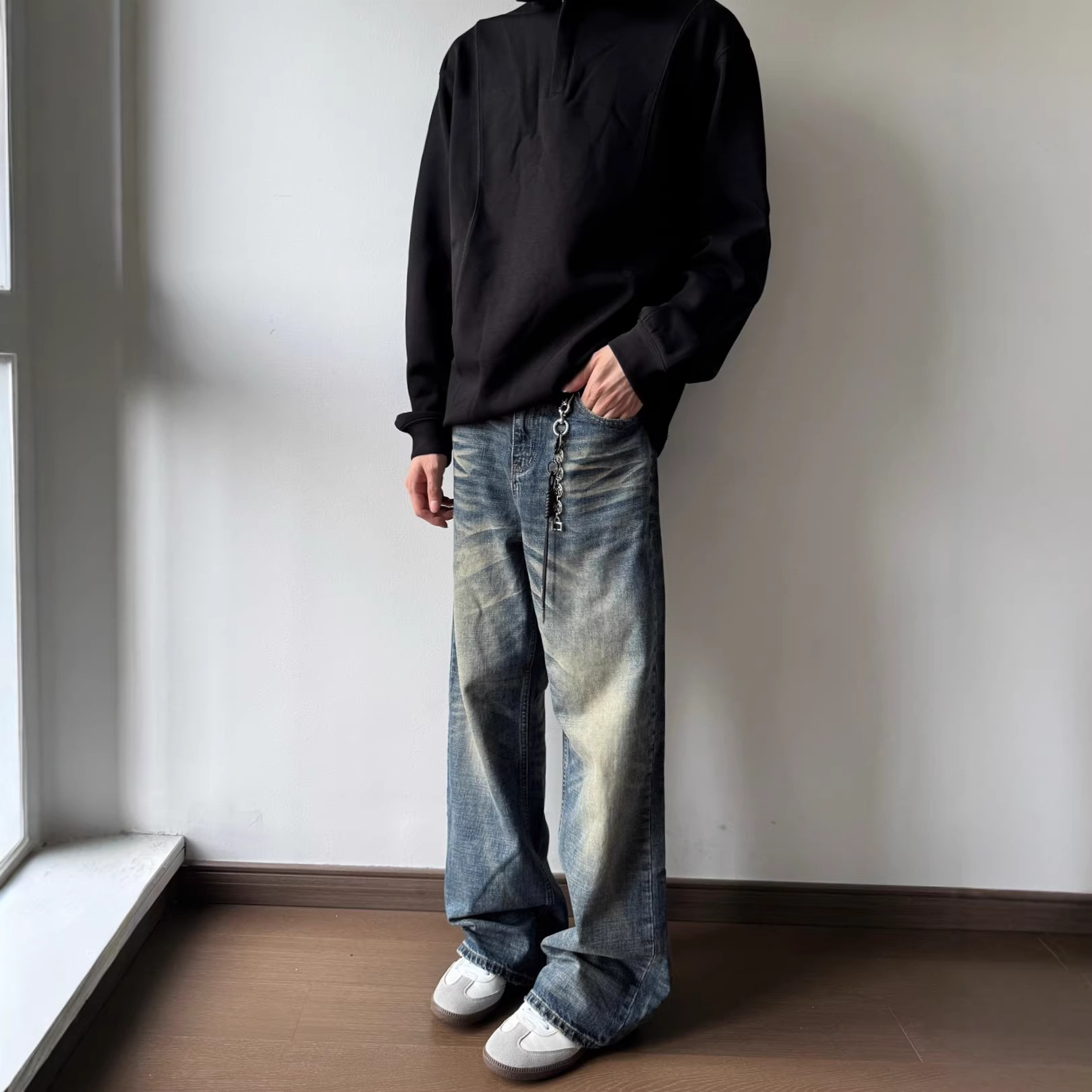 Men's Vintage Washed Straight-Leg Jeans – Relaxed Fit, Clean Aesthetic, Distressed Hem For Urban Streetwear_mkmklike.com
