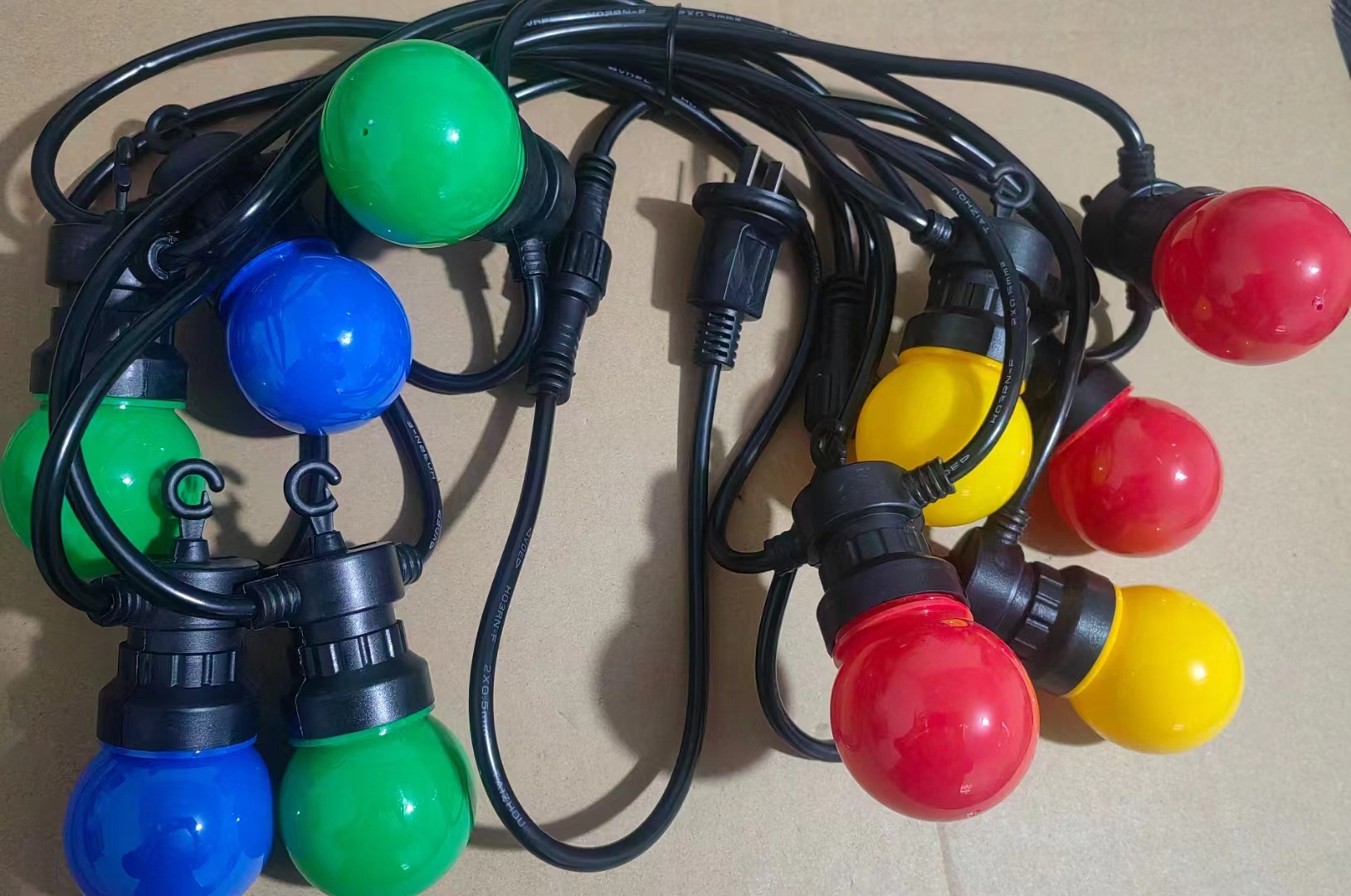 따뜻한 밝은 색상 쉘