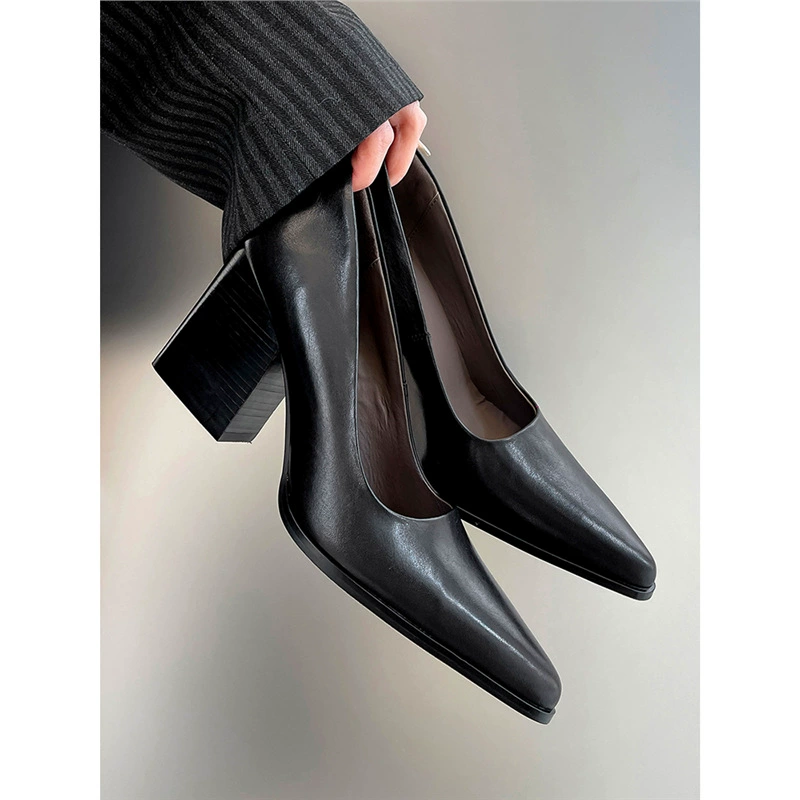 Женские универсальные туфли для работы, весна 2025, новые ретро-туфли на низком каблуке 8 см с заострённым носком и открытой пяткой.