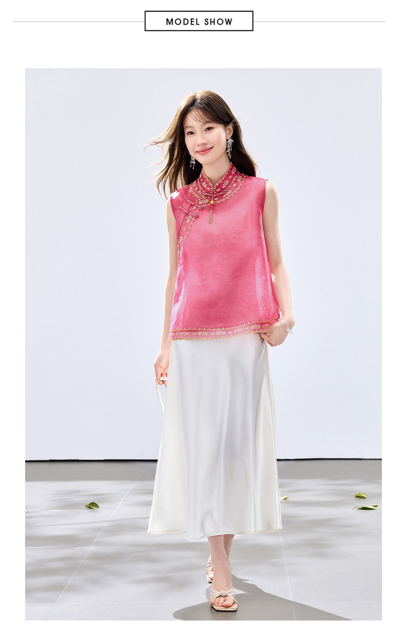 Đầm hai dây kèm áo vest lửng thêu hoa cổ đứng nữ tính — màu hồng đậm, Xanh lục chi tiết 10