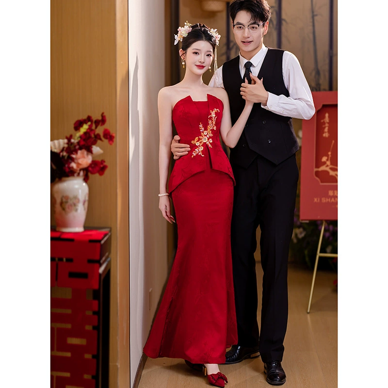 Красный тост новый китайский стиль