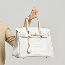 �{�~�y�^��ţƤ�K����p��С���߼�����������μ�Ů������б���