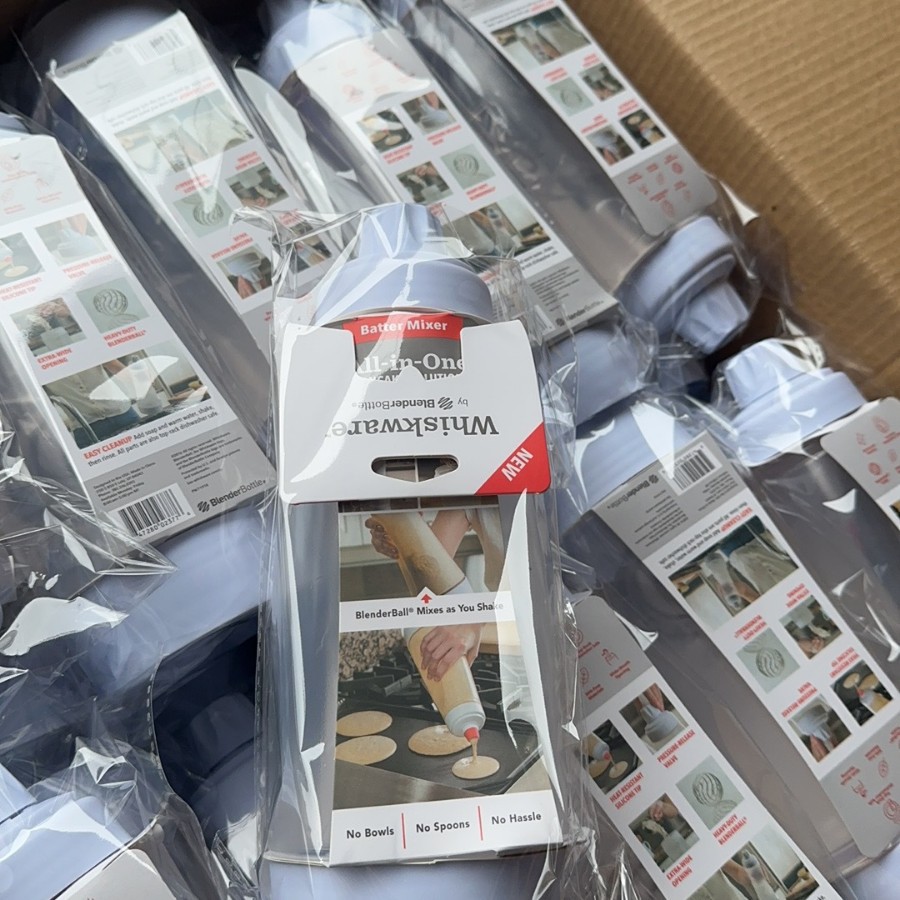 Productos de TV whiskware manivela bateador botella de mezcla fabricante de dispensador de masa en las ventas de acciones