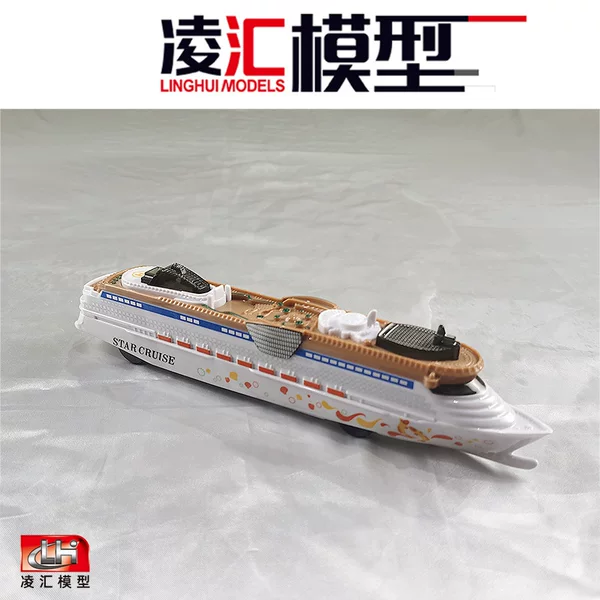 Cruise Boat Cruise Ship Simulation Inertia Flash Sound and Light Music Boy Children's Toy Model (OPP Bag)