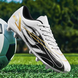 足球鞋;溯溪鞋;跑步鞋